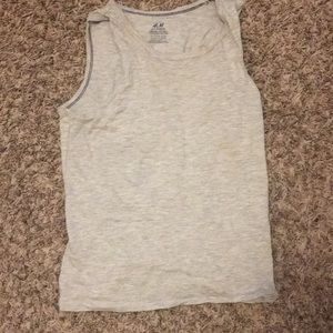 H&M gray crop top